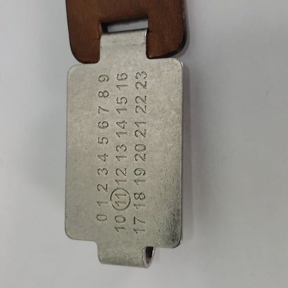 MAISON MARTIN MARGIELA TAN LEATHER CUT OUT DETAIL BELT NUMERIC SILVER BUCKLE 105 - Picture 11 of 15